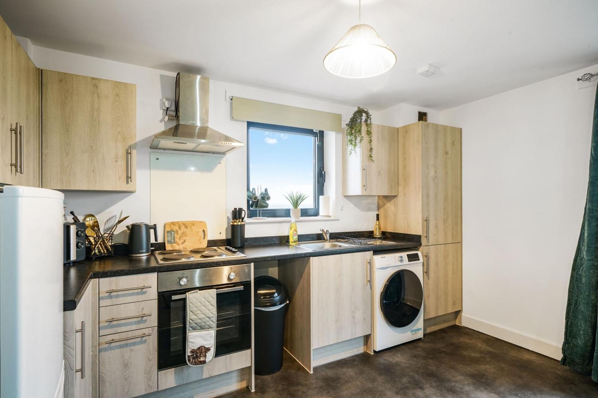 Livestay-New Private Apartment Building Minutes From Heathrow Slough Ngoại thất bức ảnh