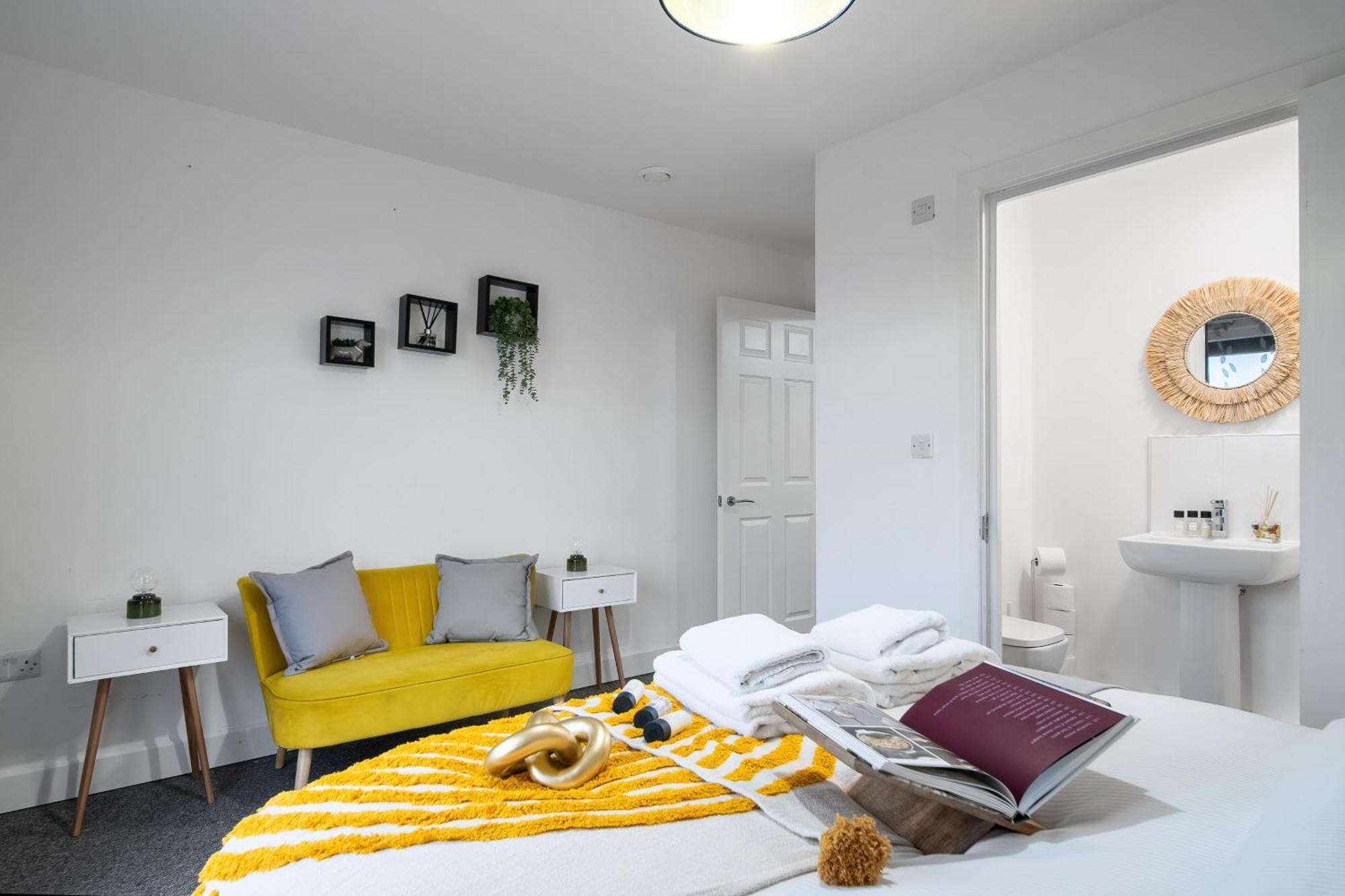 Livestay-New Private Apartment Building Minutes From Heathrow Slough Ngoại thất bức ảnh