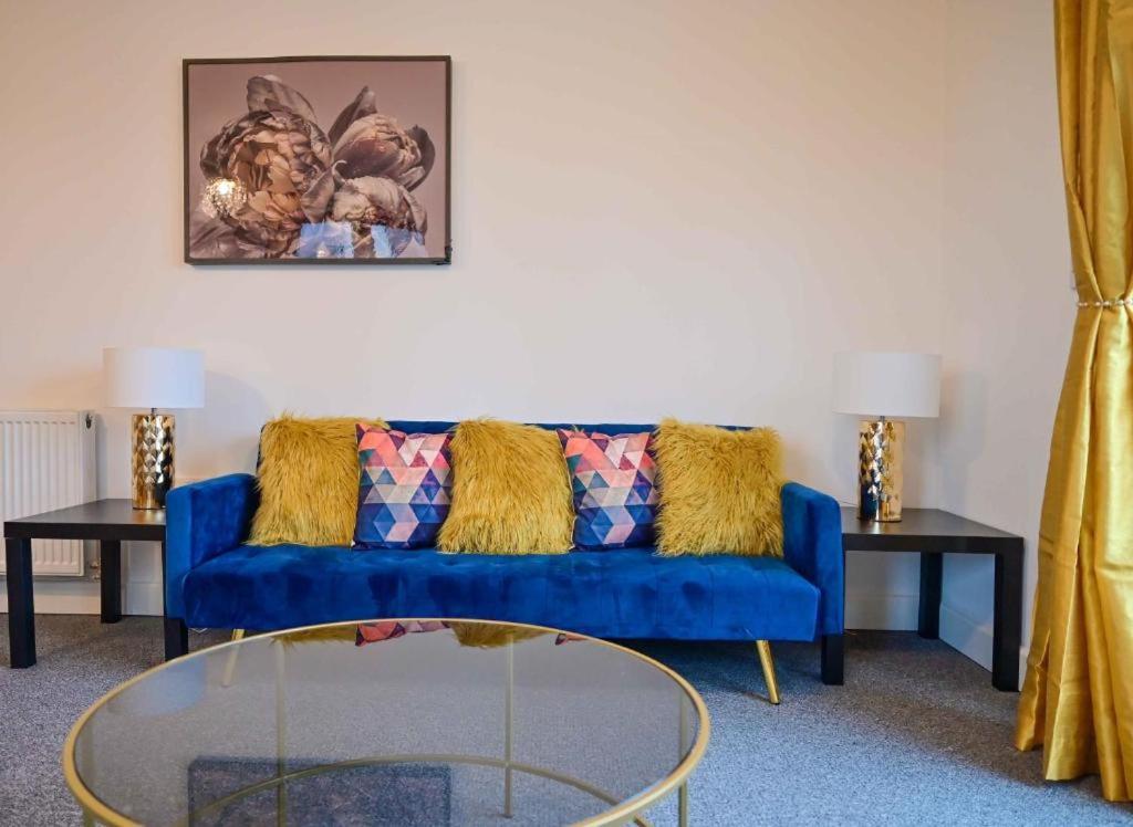 Livestay-New Private Apartment Building Minutes From Heathrow Slough Ngoại thất bức ảnh